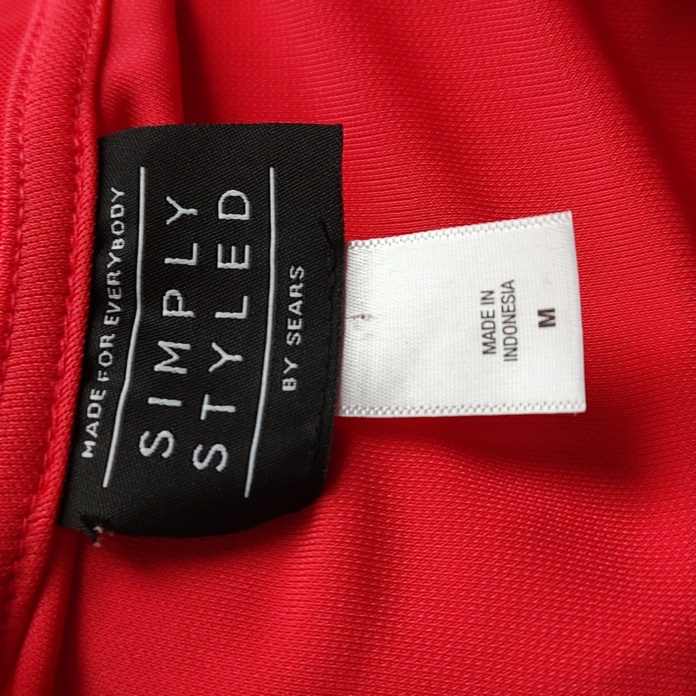 Top Blouse Simply styled Women Orange Fresh Size medium Brand New With Out Tags - Picture 7 of 7